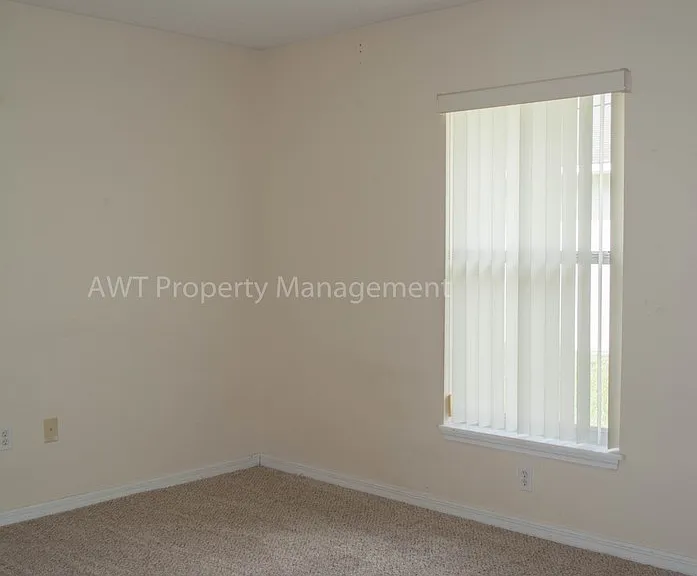 90 Farmsworth Dr #A — Photo 8
