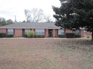 15 Rodgersview Ct, Millbrook, AL 36054