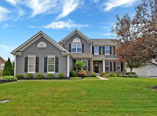 7669 Polo Ln, Powell, OH 43065
