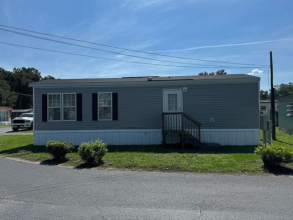 1st image of 2815 N Pine Ave #31