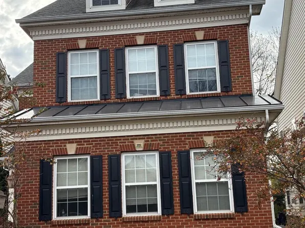 14925 Southern Crossing St, Haymarket, VA 20169