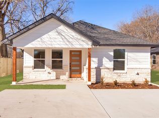 1013 S Grand Ave, Gainesville, TX 76240