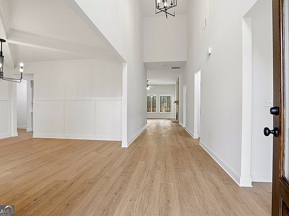 5th image of 204 Tattersall Way #5-98