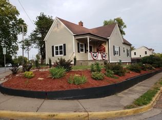 706 N Kingshighway St, Saint Charles, MO 63301