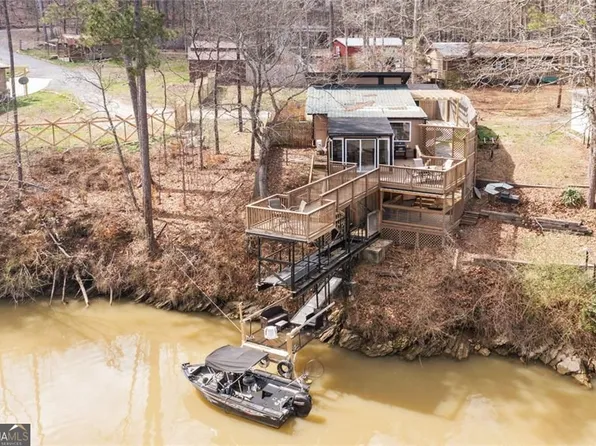 8126 Blacks Bluff Rd SW, Cave Spring, GA 30124