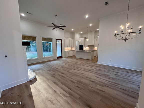 4th image of 137 Ashwood Ln Lot 11