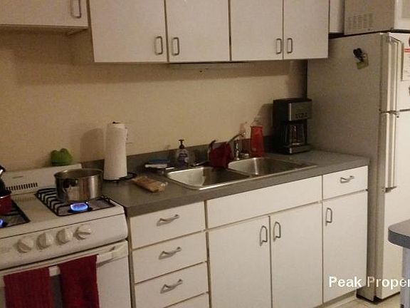 2nd image of 850 W Altgeld St APT 2