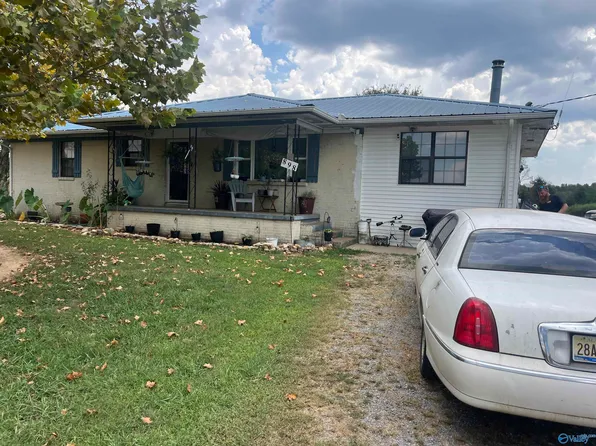 898 County Road 29, Crossville, AL 35962