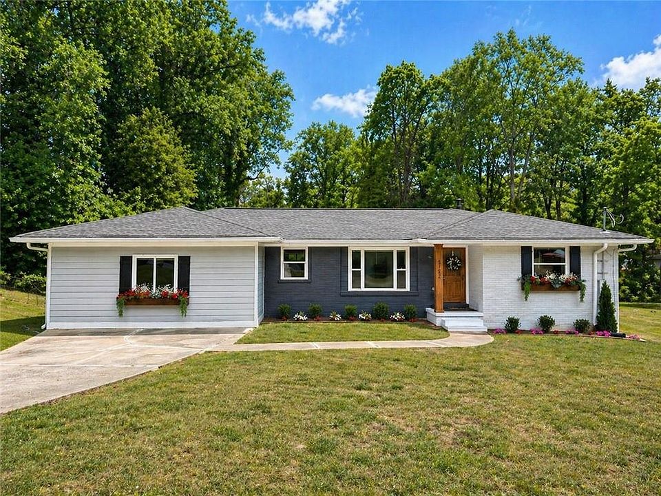 1st image of 3152 Columbia Woods Dr