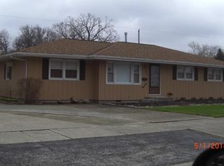 435 N Dwiggins St, Griffith, IN 46319