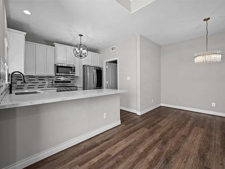 14603 Sanour Dr — Photo 13