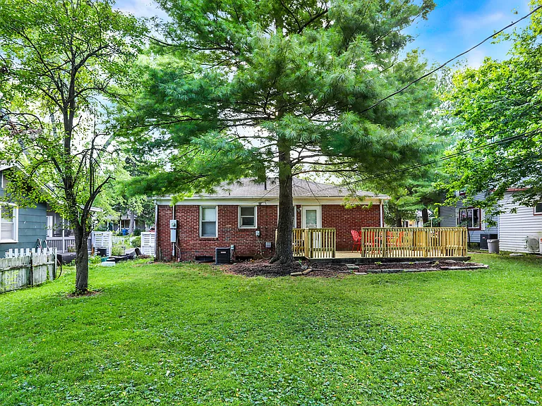 6548 Ferguson St — Photo 30