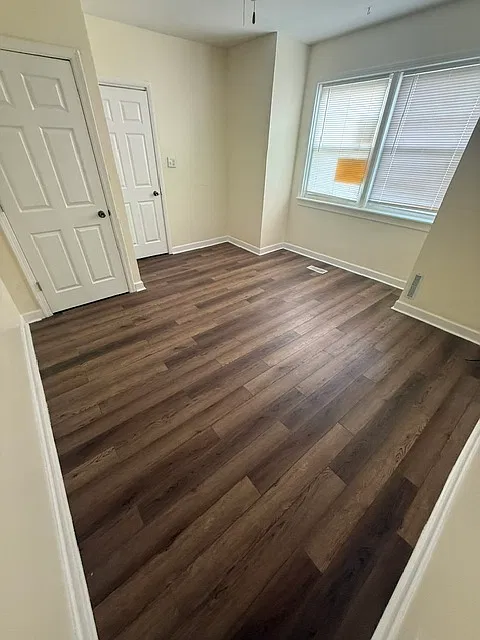 4 bed, 1.5 bath, 1600 sqft, $2,650 — Photo 4