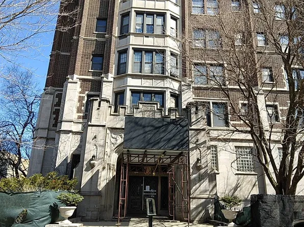6901 S Oglesby Ave APT 3D, Chicago, IL 60649