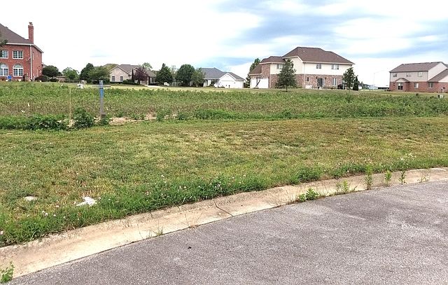 1st image of 407 Mica Ct