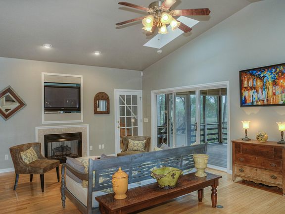 5th image of 5331 Burriss Court