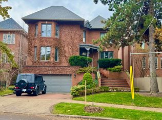 1 Scarth Rd, Toronto, ON M4W2S5