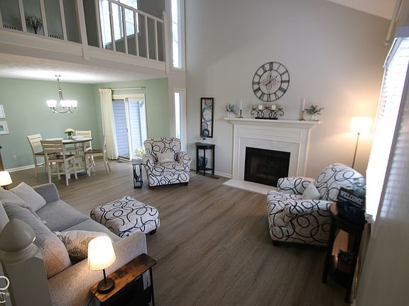 3rd image of 614 Conner Creek Dr