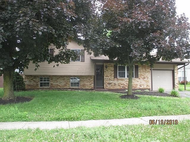 1st image of 1930 Limetree Dr
