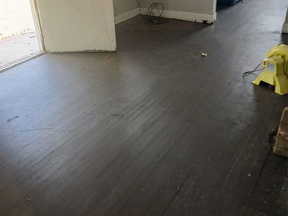 4th image of 3608 Norman Bridge Rd