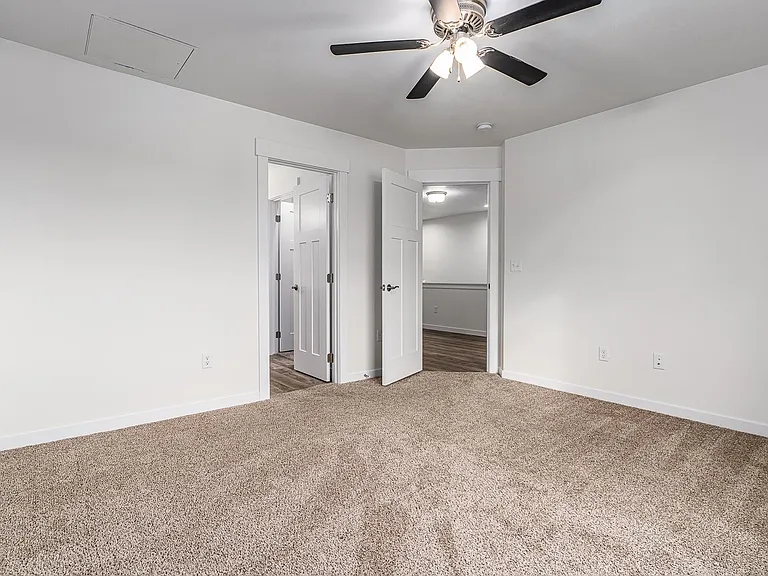 9801 E Heroy Ct — Photo 18