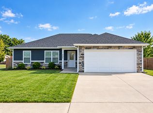 400 Redwood Dr, Ashland, MO 65010