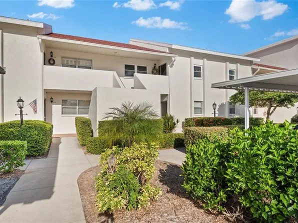 764 VILLAGE CIRCLE #220, VENICE, FL 34292