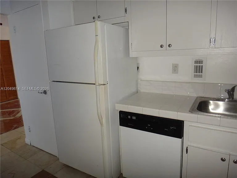 1865 79th Street Cswy #11C — Photo 17