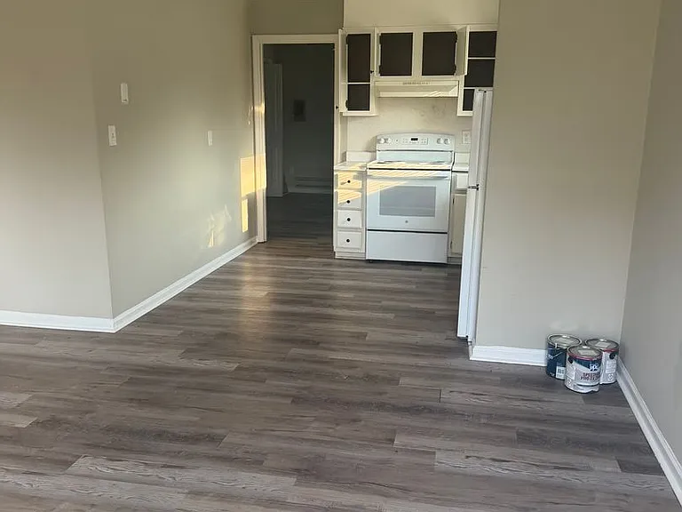 2132 Rockcreek Dr — Photo 5