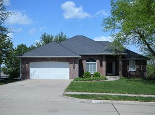 4107 Brentwood Dr, Columbia, MO 65203