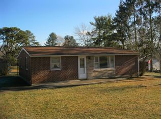 307 Union Dr, Princeton, WV