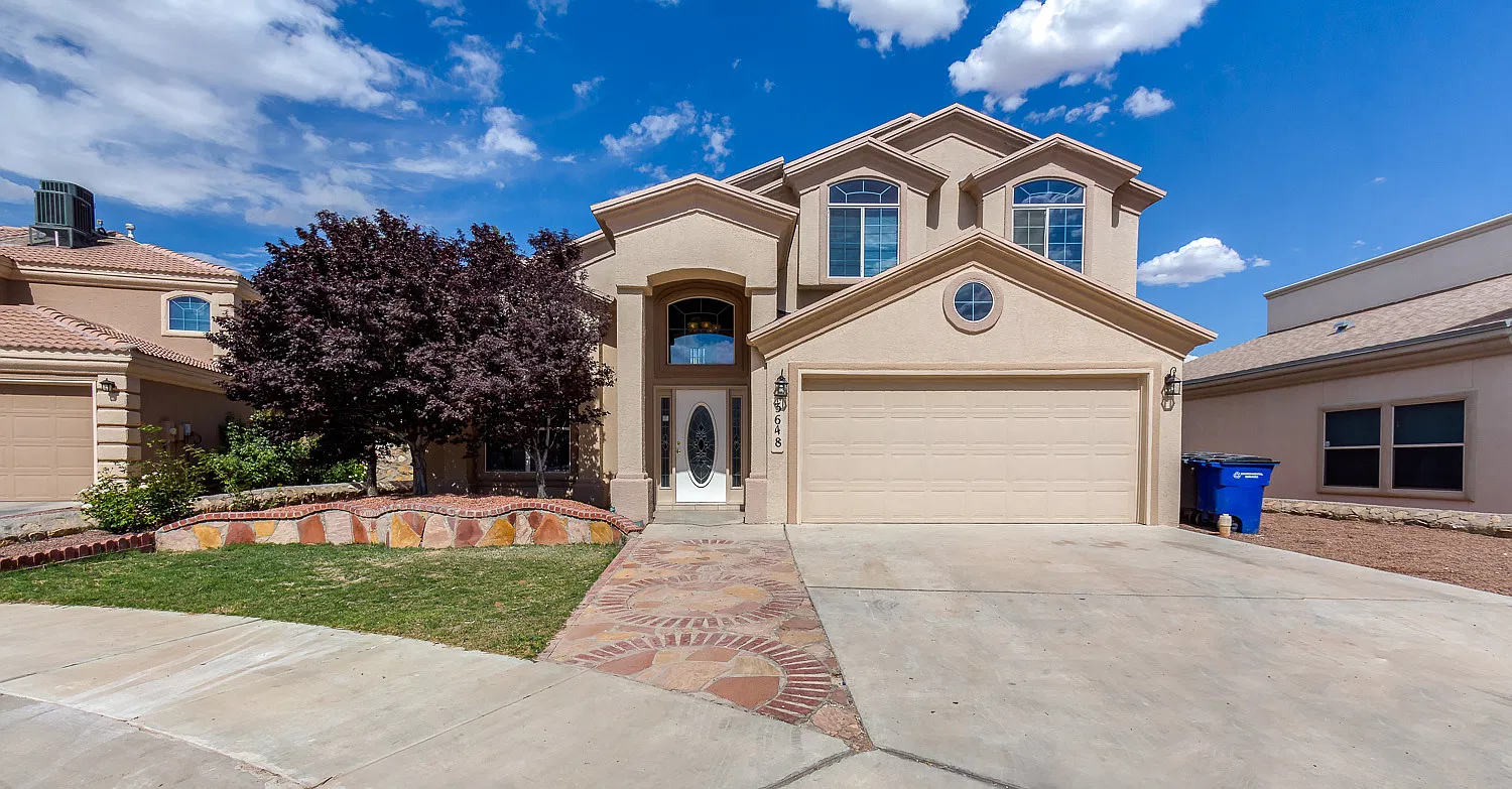 Immaculate Two-Story Home located on the Eastside, with Refrigerated Air, near Ft. Bliss — Photo 4