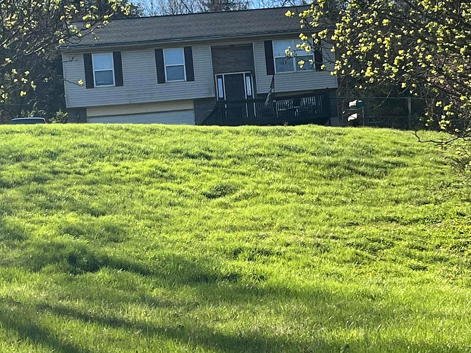 1st image of 80 Jenna Dr