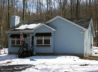 79 Holiday Dr, White Haven, PA 18661