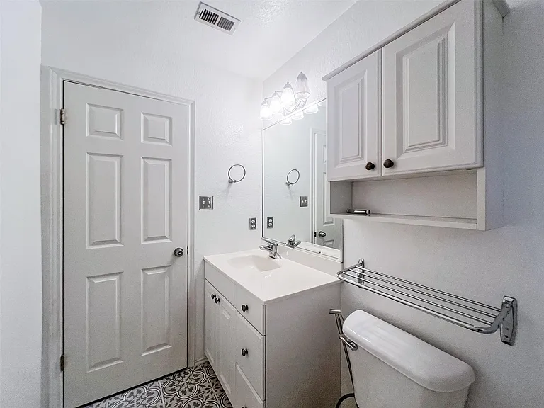7521 Peabody Dr — Photo 27