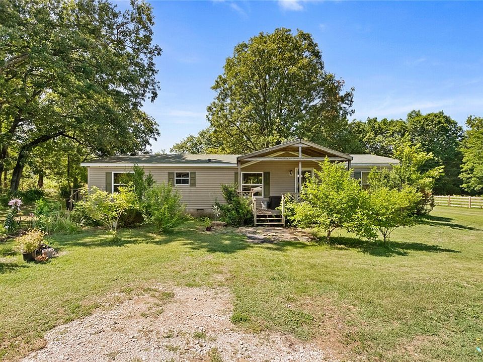 1st image of 13303 Whispering Oaks Ln