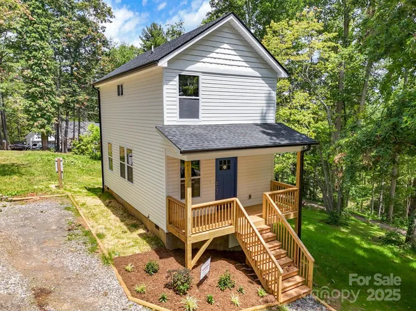 104 Forest Fern Ln, Alexander, NC 28701