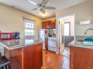 413 Ulupaina St APT C, Kailua, HI 96734