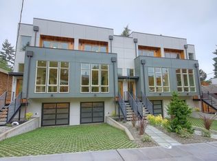 2341 48th Ave SW, Seattle, WA 98116