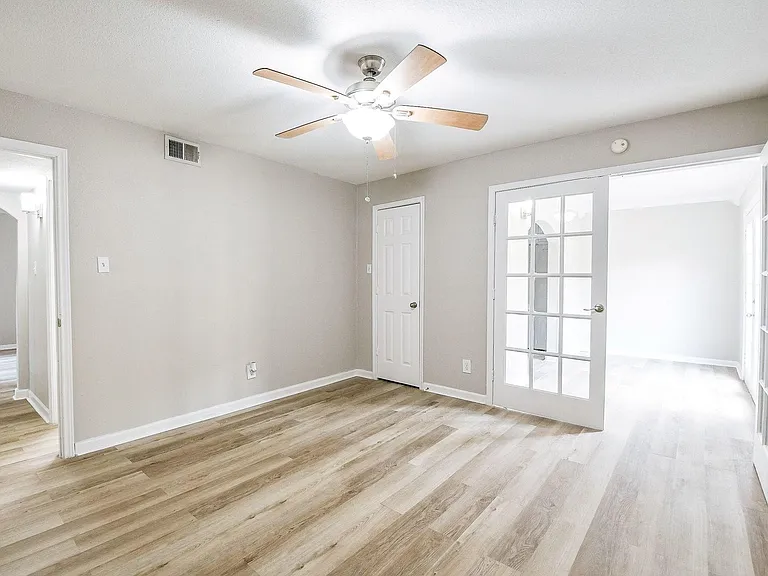 2585 Marilee Ln #3 — Photo 9