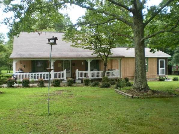 356 Andrews Ln, Crossville, TN 38555