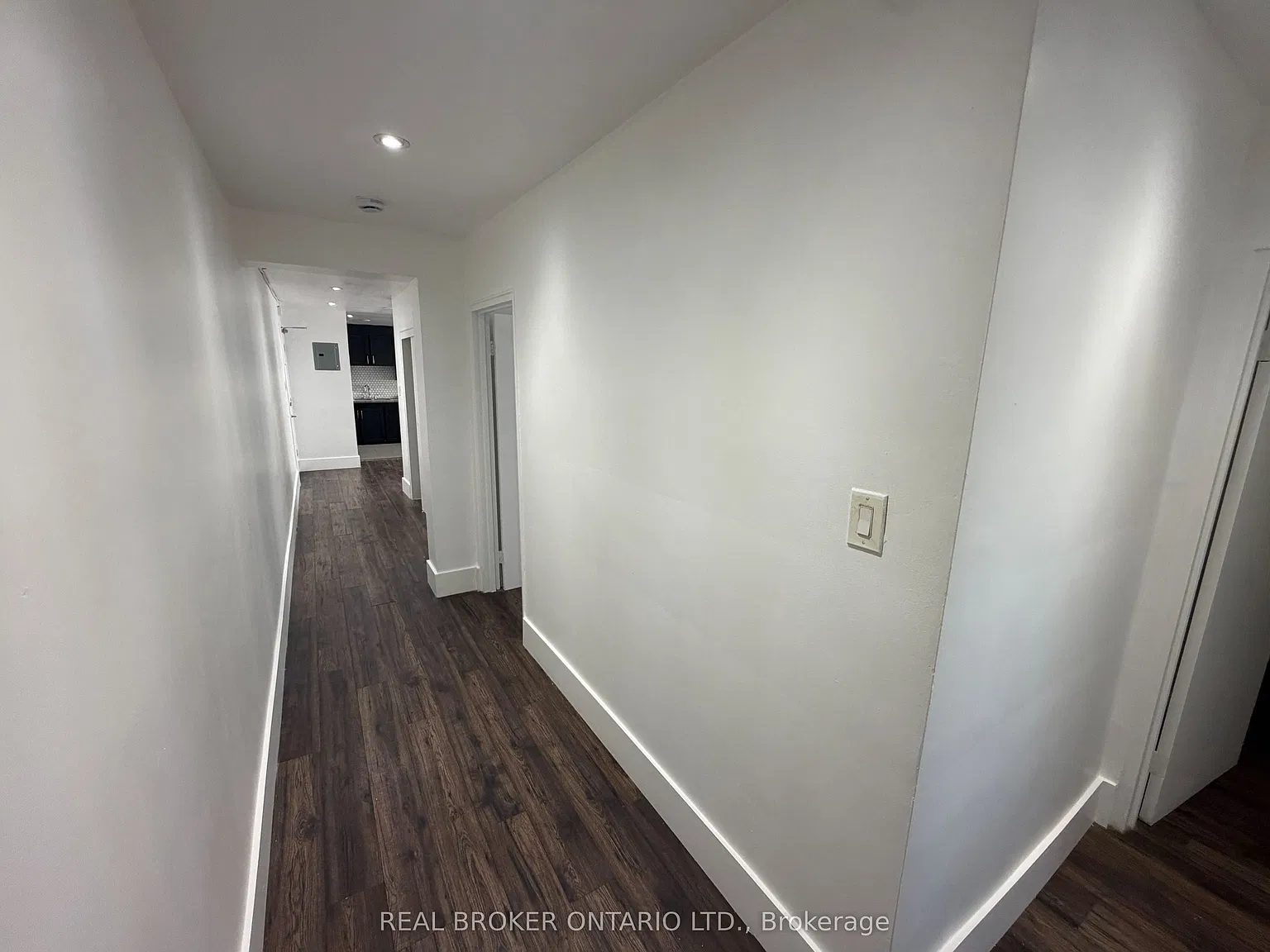 50 Benson Ave — Photo 4