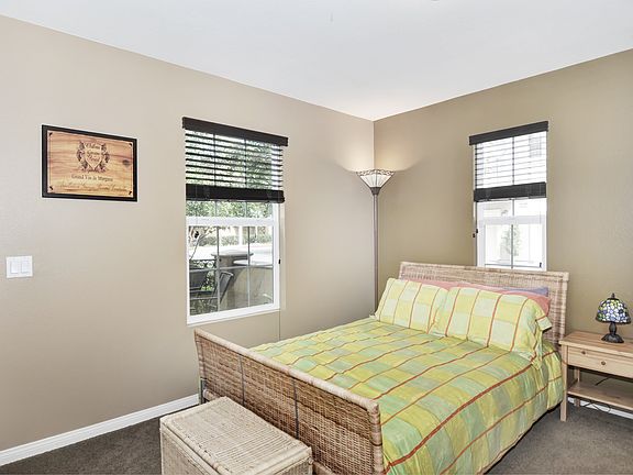 5th image of 15208 Fairfax Way