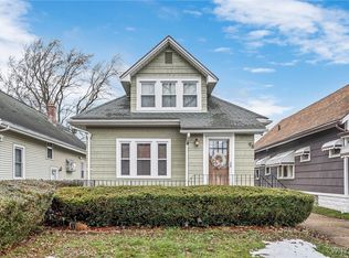 98 Crystal Ave, Buffalo, NY 14220