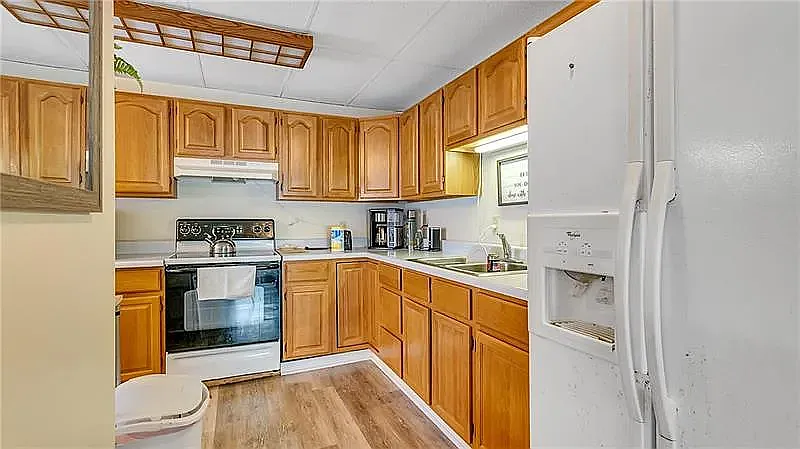 399 Atlantic Ave — Photo 4