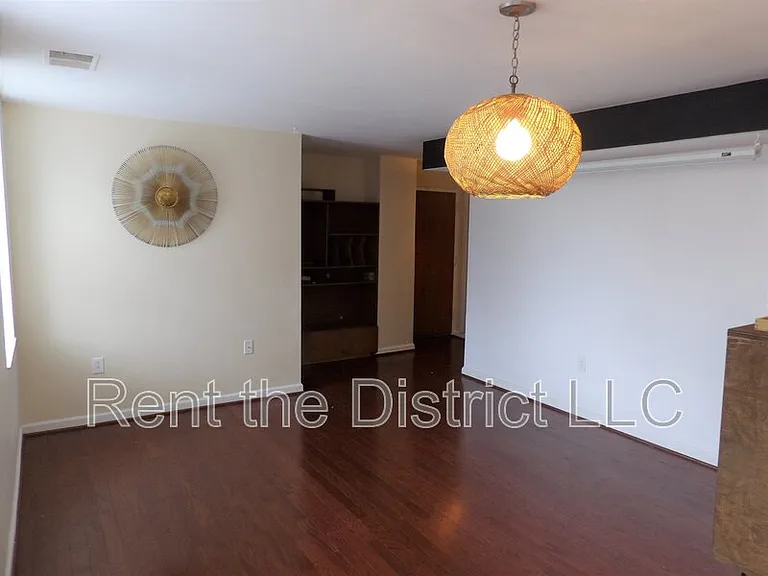 55 M St NW #101 — Photo 5