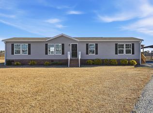 77 Greenview Ct, Dunn, NC 28334