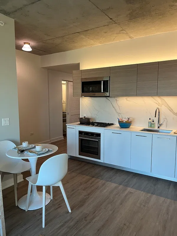 1 bed, 1.0 bath, 615 sqft, $2,485 — Photo 1