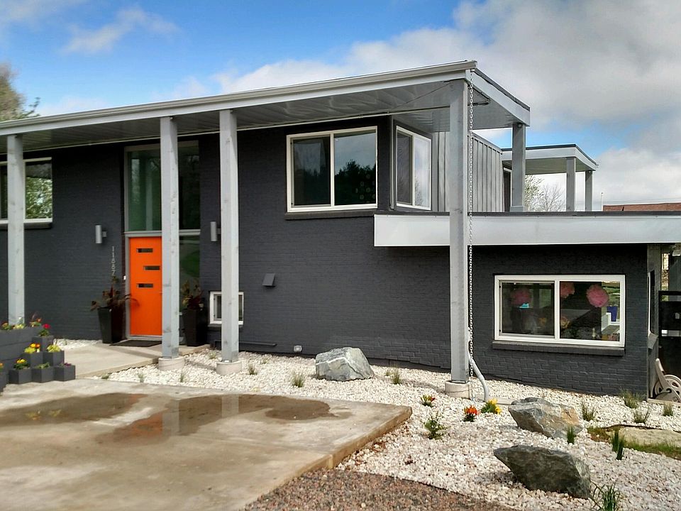 Front View of home