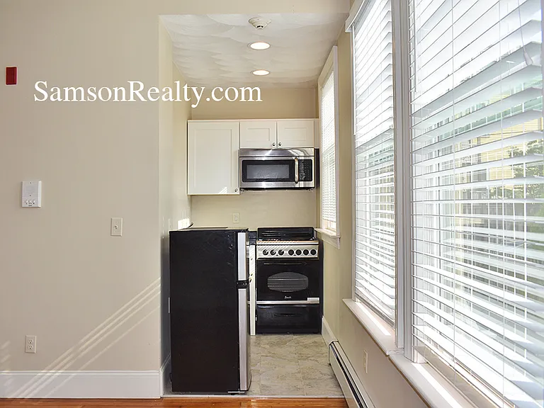 80 Medway St #6 — Photo 3